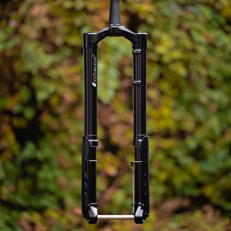 Amortyzator Upside Down Intend Hero | Trail 140-170mm skoku